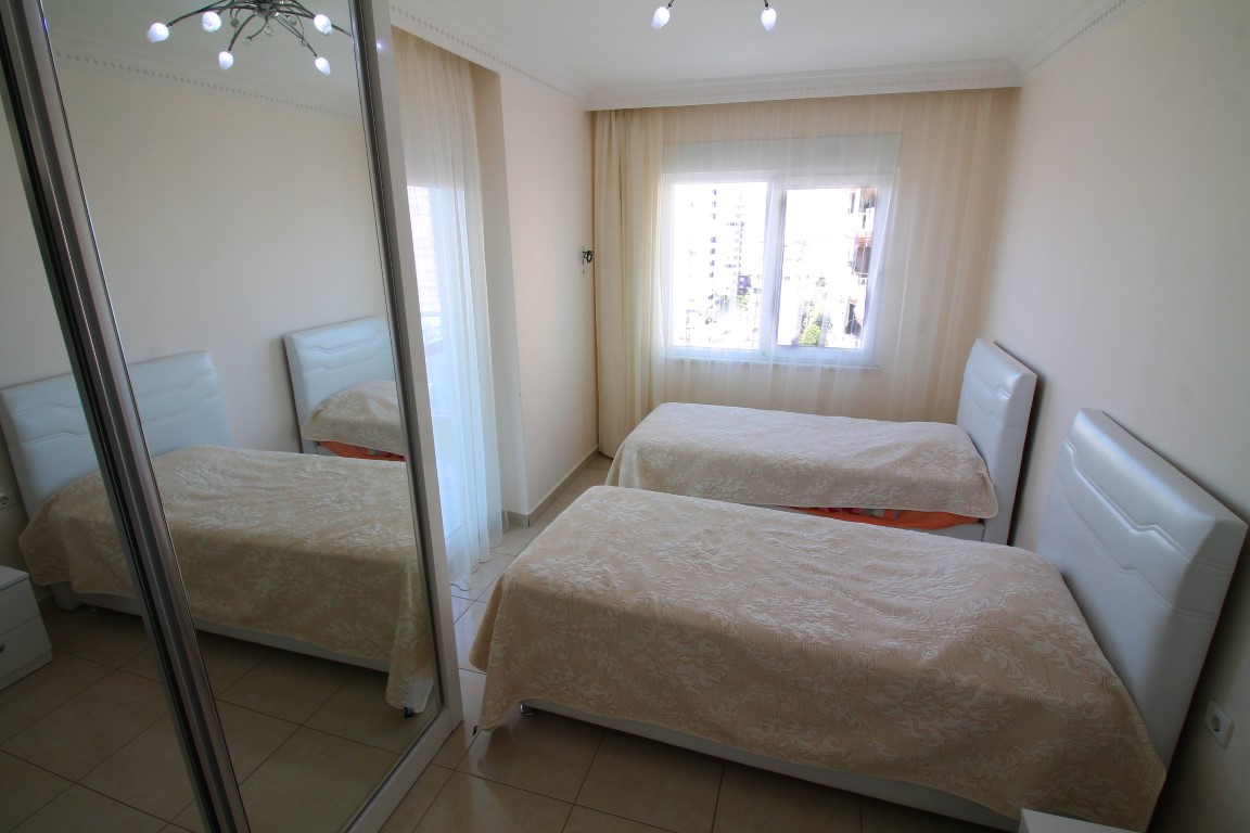 Tek yatak odalı daire (1+1) - Oba