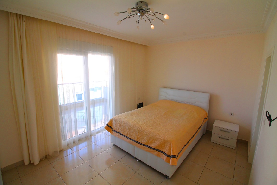 Tek yatak odalı daire (1+1) - Oba