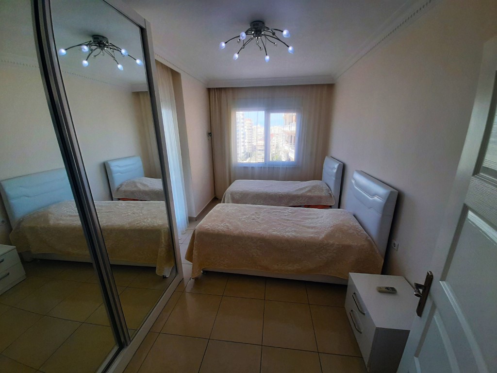 Tek yatak odalı daire (1+1) - Oba