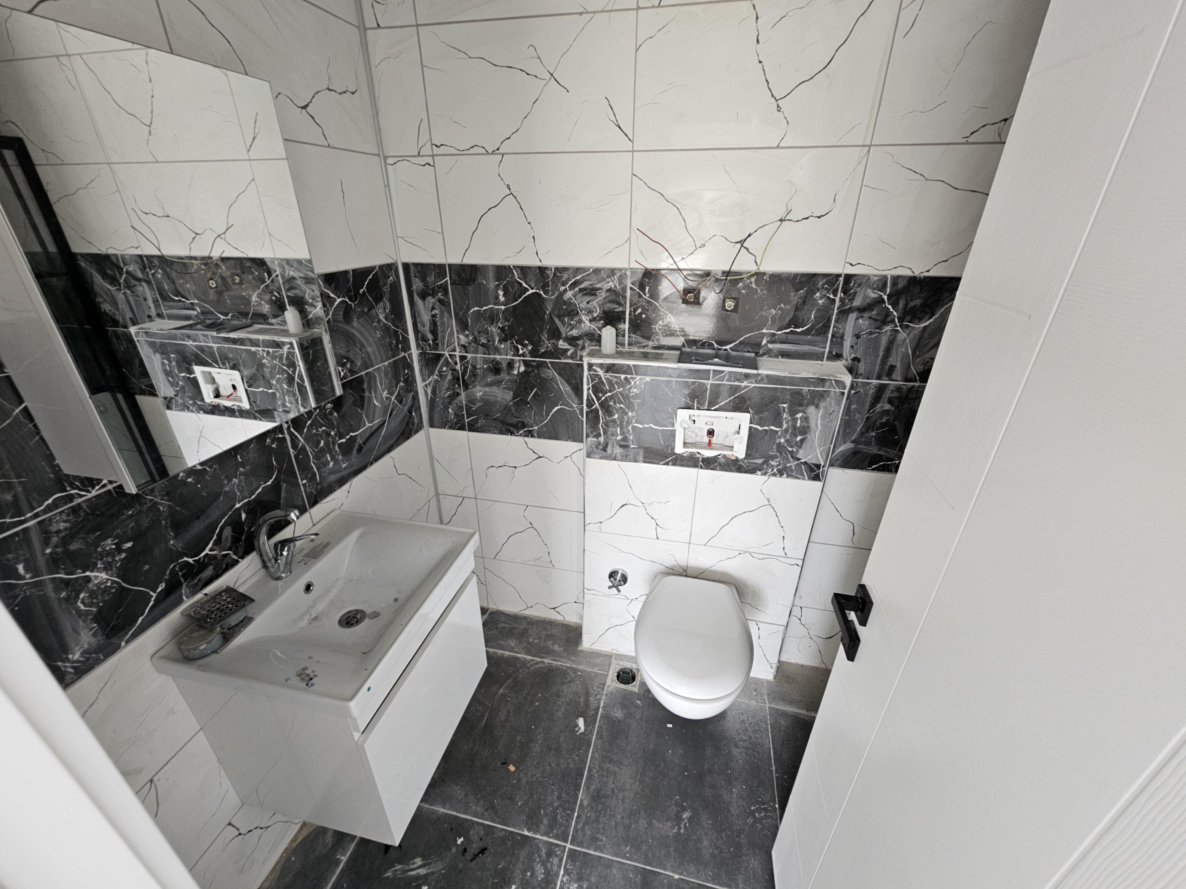 Duplex (2+1) - Aqua Residence